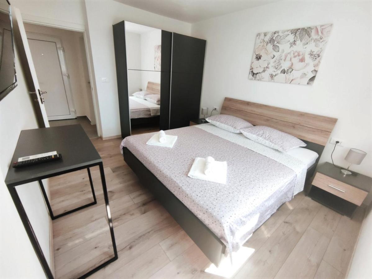 Apartman Dori Пула Екстер'єр фото