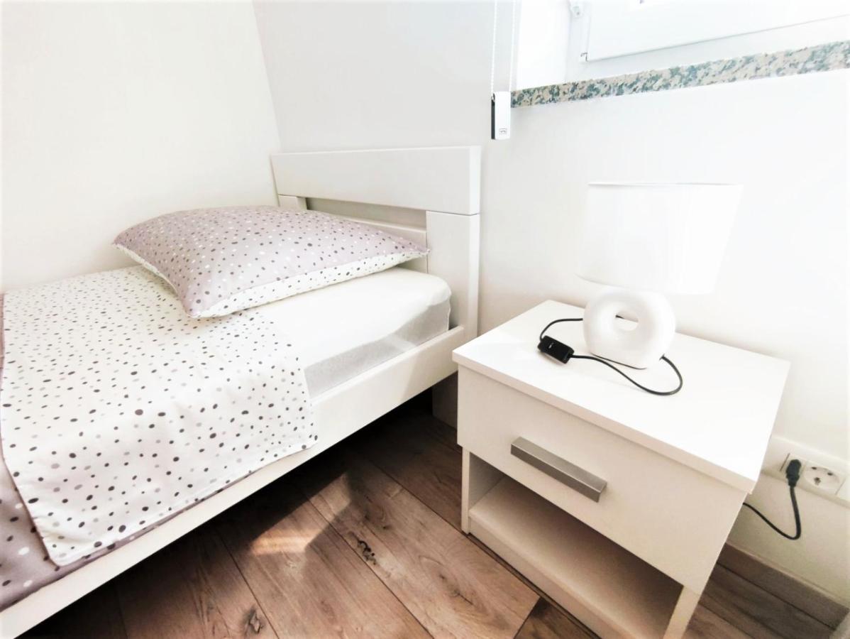 Apartman Dori Пула Екстер'єр фото
